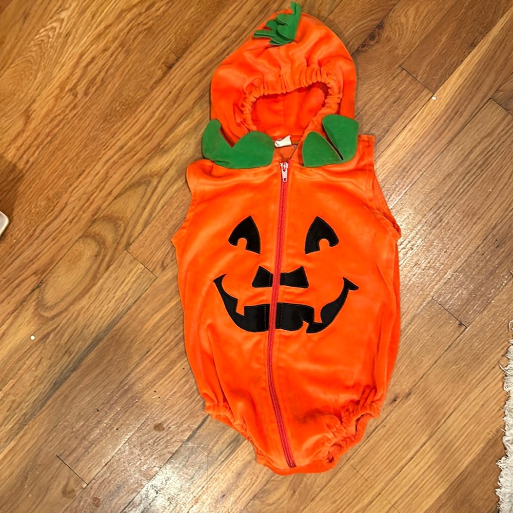 9-12 months Halloween pumpkin costume